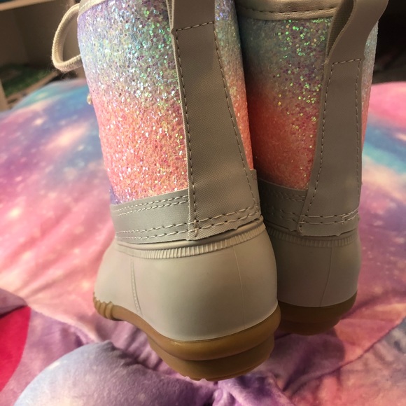 Fabkids boots! - Picture 3 of 5
